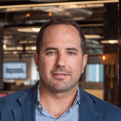 Juan Mier Headshot_Retail